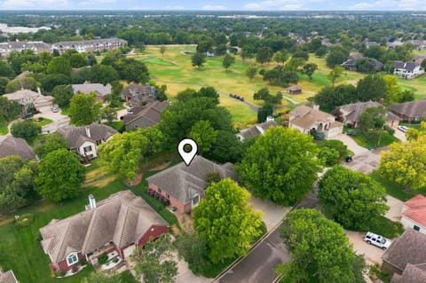 2411 N High Point Cir, Wichita, KS, 67205 photo 35