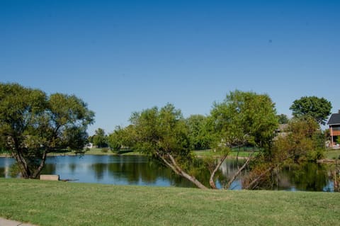 1661 N Prairie Run Circle, Mulvane, KS, 67110 photo 5