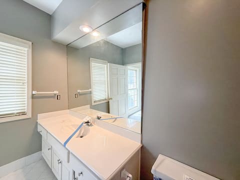 6836 Glenwood St, Overland Park, KS, 66204 photo 11