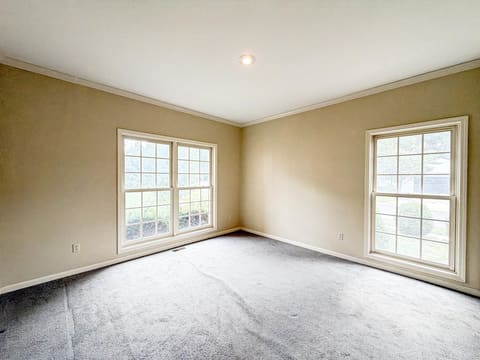 6836 Glenwood St, Overland Park, KS, 66204 photo 10