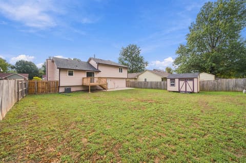 1527 N Pine Grove St, Wichita, KS, 67212 photo 13