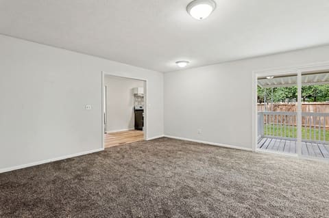 617 W 4th, Haysville, KS, 67060 photo 13