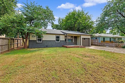 617 W 4th, Haysville, KS, 67060 photo 3