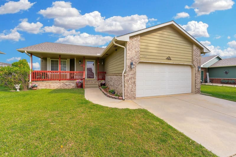 1764 N Myers Cir, Mulvane