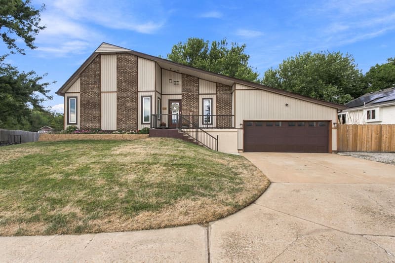 329 N Lioba Dr., Andover