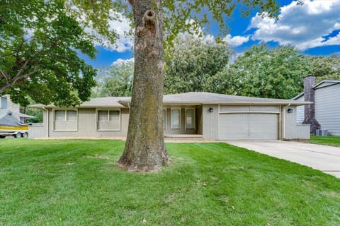 849 N Brook Forest Rd, Derby, KS, 67037 photo 2