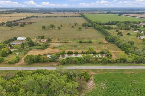 4608 SW Butler Rd, Benton, KS, 67017-9196 photo 8