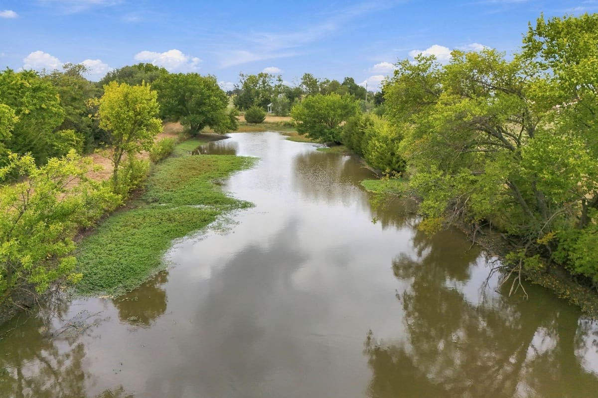 4608 SW Butler Rd, Benton, KS, 67017-9196