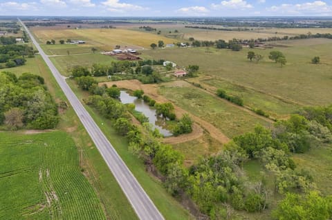 4608 SW Butler Rd, Benton, KS, 67017-9196 photo 7