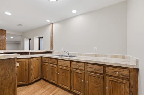 1506 N Caddy Court, Wichita, KS, 67212 photo 23