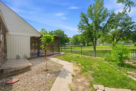 1506 N Caddy Court, Wichita, KS, 67212 photo 34