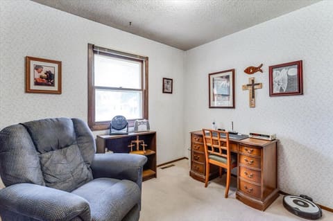 1105 N Hazelwood Ln, Wichita, KS, 67212 photo 15