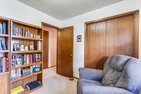 1105 N Hazelwood Ln, Wichita, KS, 67212 photo 16