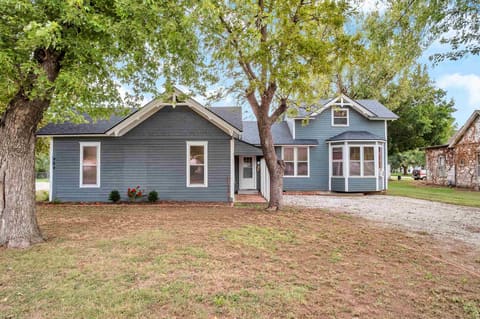 404 S Ohio St, Mount Hope, KS, 67108 photo 3