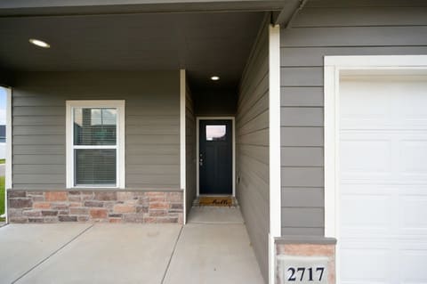 2717 S Cypress St, Wichita, KS, 67210-2475 photo 32