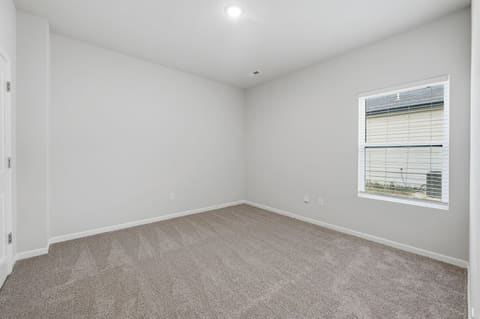 2717 S Cypress St, Wichita, KS, 67210-2475 photo 19