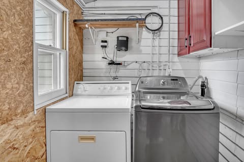 404 S Ohio St, Mount Hope, KS, 67108 photo 14