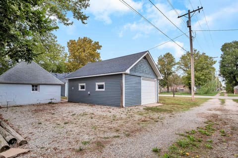 404 S Ohio St, Mount Hope, KS, 67108 photo 30
