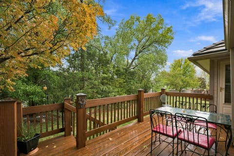 2833 N Plumthicket Cir, Wichita, KS, 67226 photo 28