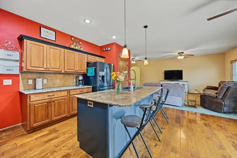 2872 Melanie Ln, Salina, KS, 67401 photo 10