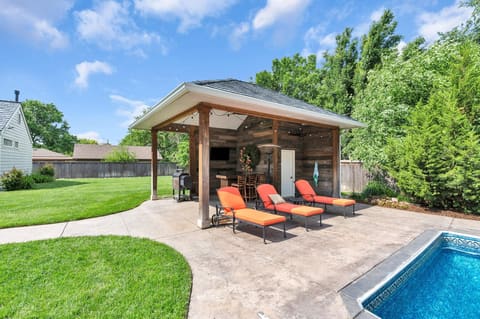 4 N Highland Rd, Eastborough, KS, 67208 photo 30