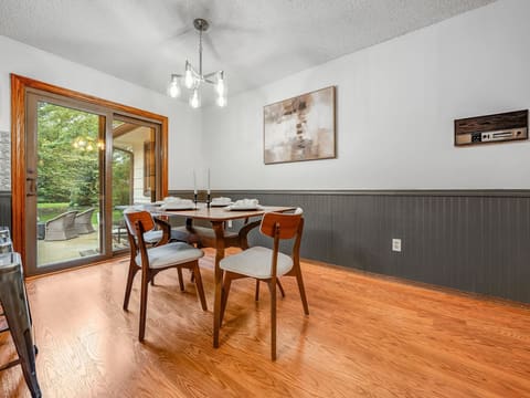 1409 N Wagon Wheel Ct, Derby, KS, 67037 photo 8