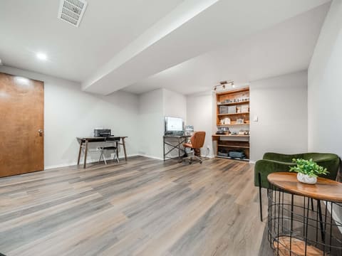 1409 N Wagon Wheel Ct, Derby, KS, 67037 photo 21