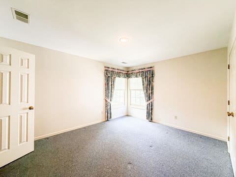6836 Glenwood St, Overland Park, KS, 66204 photo 26