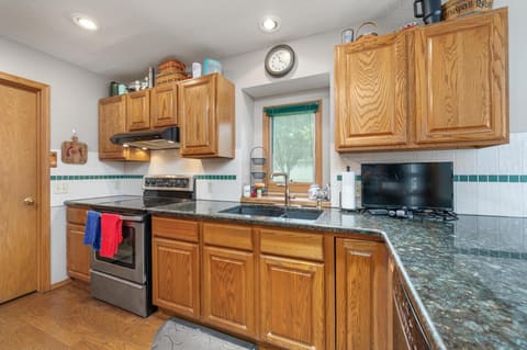 12101 E Moonglow Ave, Derby, KS, 67037 photo 9