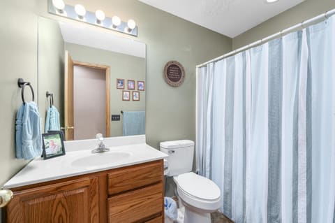 12101 E Moonglow Ave, Derby, KS, 67037 photo 16
