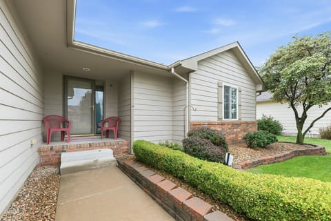 4638 E Willow Point Ct, Wichita, KS, 67220 photo 3