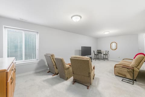 4638 E Willow Point Ct, Wichita, KS, 67220 photo 23