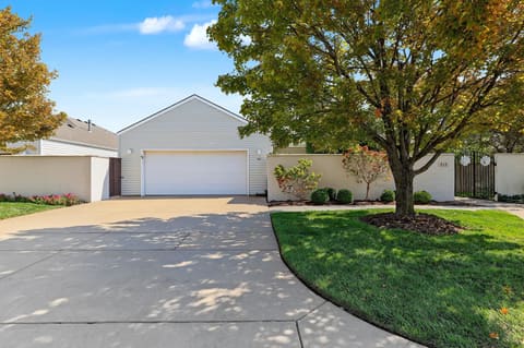 814 N Woodridge St, Wichita, KS, 67206 photo 4