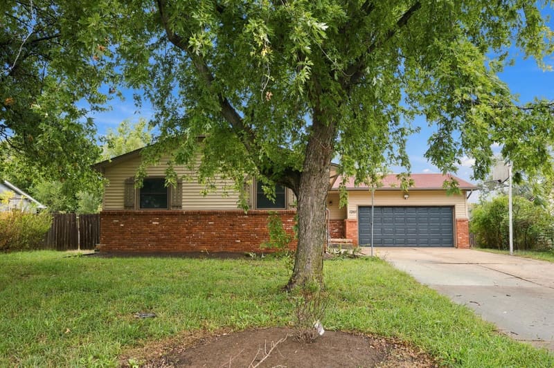 1201 N Morris St, Rose Hill