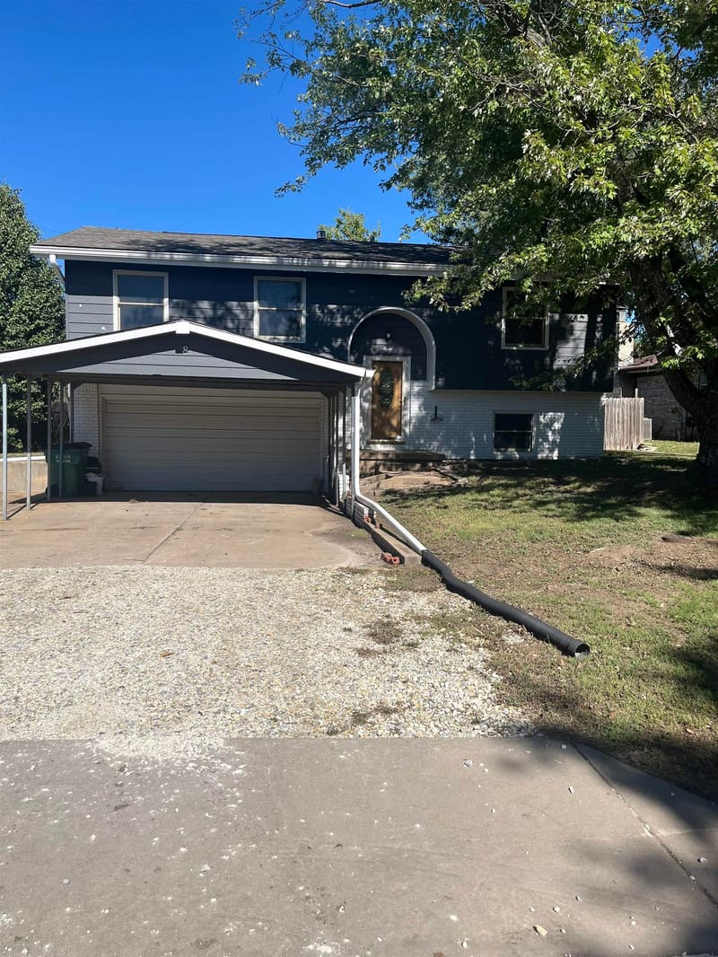 8 Park Rd, Rose Hill