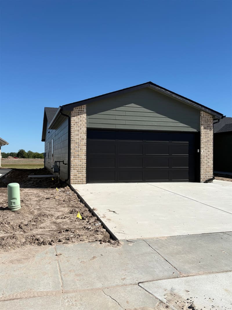 2912 S Denene, Wichita