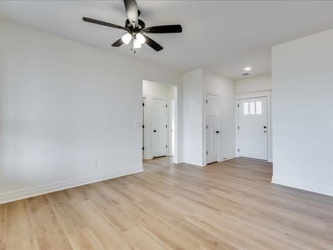 114 E Hickam St., Derby, KS, 67037 photo 5