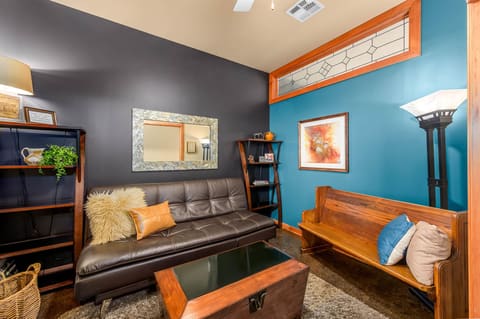 515 S Main St Apt 203, Wichita, KS, 67202 photo 31