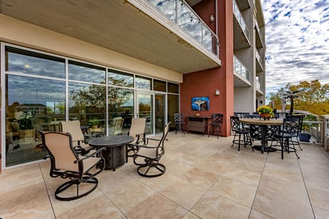 515 S Main St Apt 203, Wichita, KS, 67202 photo 35