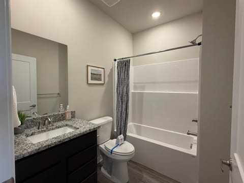 2102 S Colt Pl, Haysville, KS, 67060 photo 6