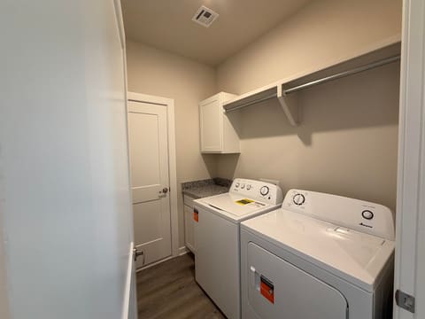 2244 S Colt Pl, Haysville, KS, 67060 photo 8