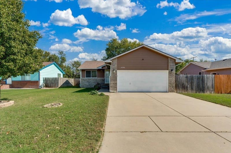 4532 S Greenwood, Wichita
