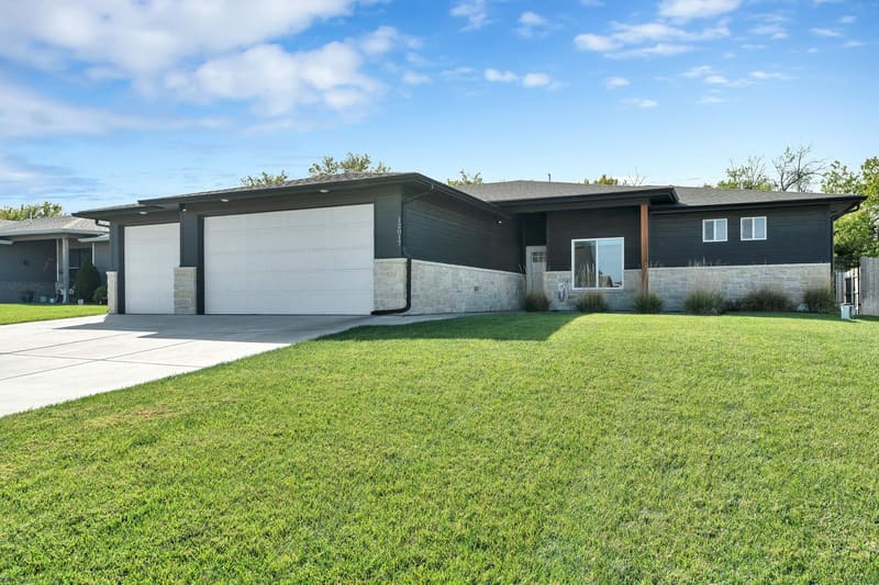12017 E Bonita Cir., Wichita