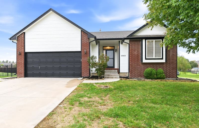 1066 N Bedford, Wichita