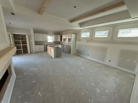 8974 E Joshua St, Bel Aire, KS, 67226 photo 2
