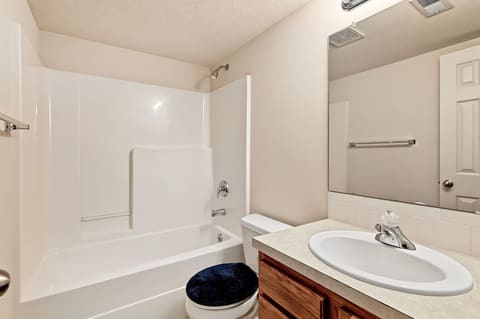 2517 N Rutgers St, Wichita, KS, 67205 photo 26