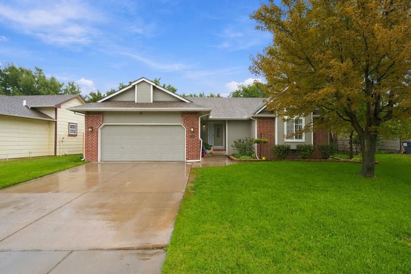 10405 W University Ct., Wichita