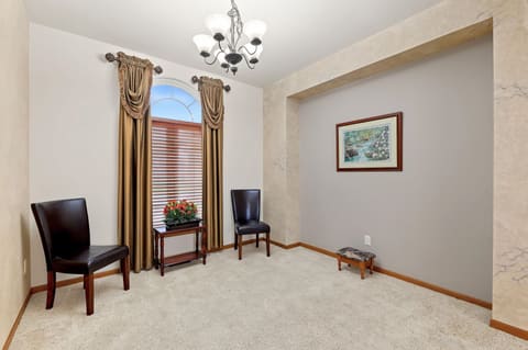 1862 S Tara Falls, Wichita, KS, 67207 photo 4