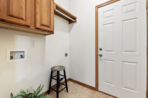 1862 S Tara Falls, Wichita, KS, 67207 photo 14