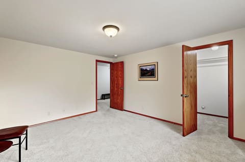 1862 S Tara Falls, Wichita, KS, 67207 photo 29